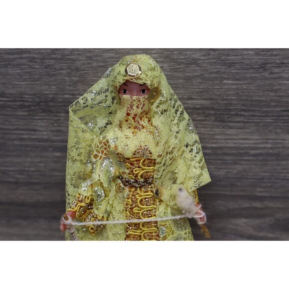 Vintage Arabian Princess Bride Tradition Dress Yellow Lace Dress Fashion Doll - Picture 2 of 13